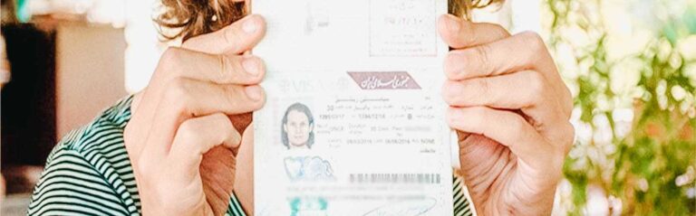 Iran-visa-passport-man