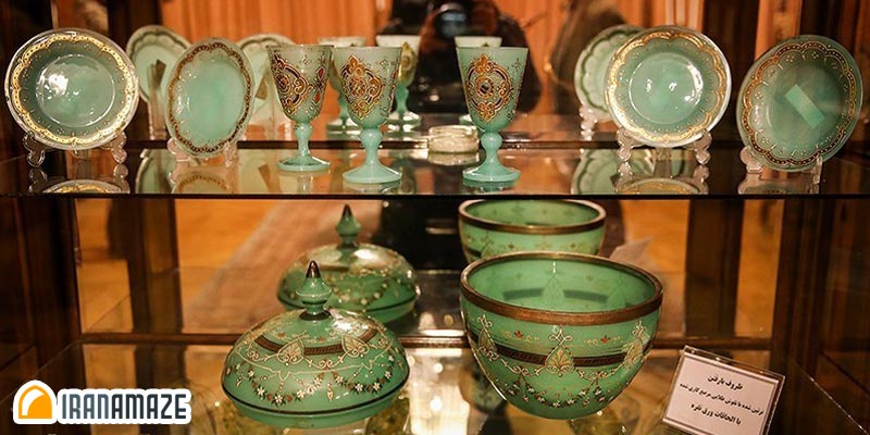 Glassware and Ceramic Museum inside