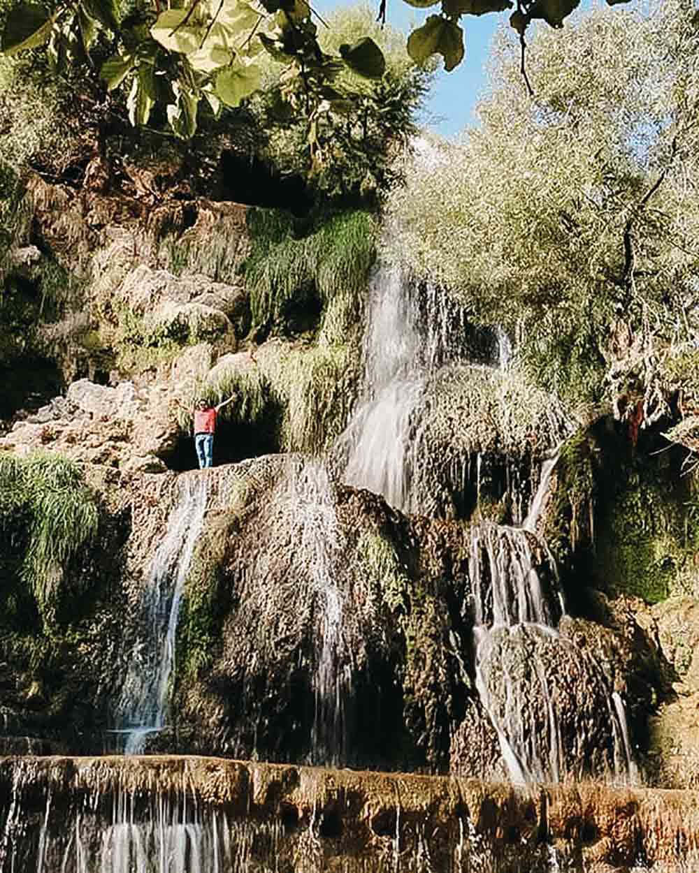 Niasar-waterfall-nature-spring