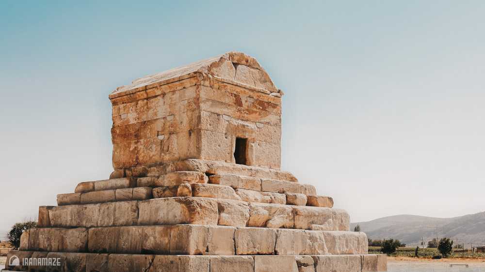 Shiraz- Pasargae Koroush tomb