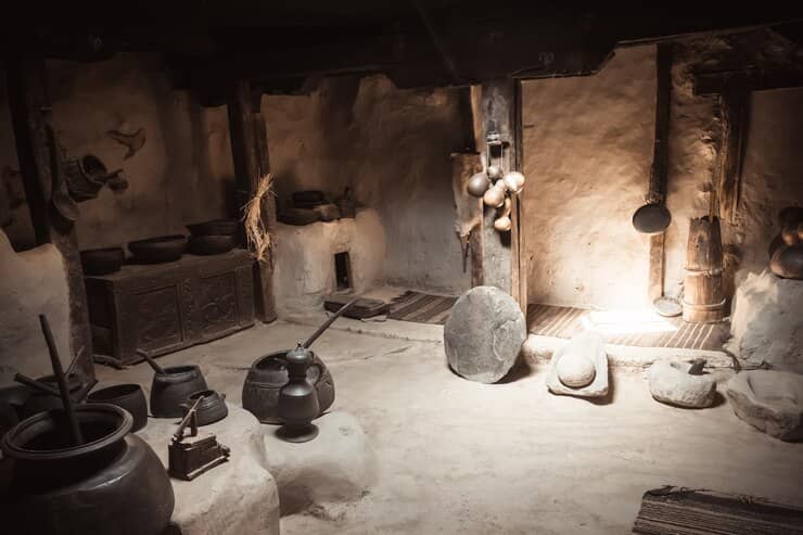 The kitchen of the anthropological house of Kish natives